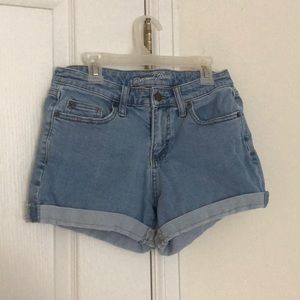 Universal Thread Mom Shorts